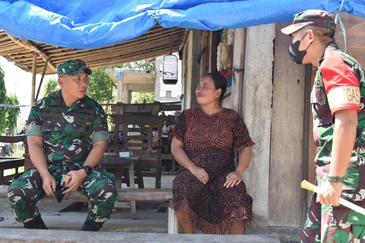 Tampung Aspirasi Warga, Brigjen TNI Mirza Agus Tampak Akrab Di Lokasi TMMD Demak